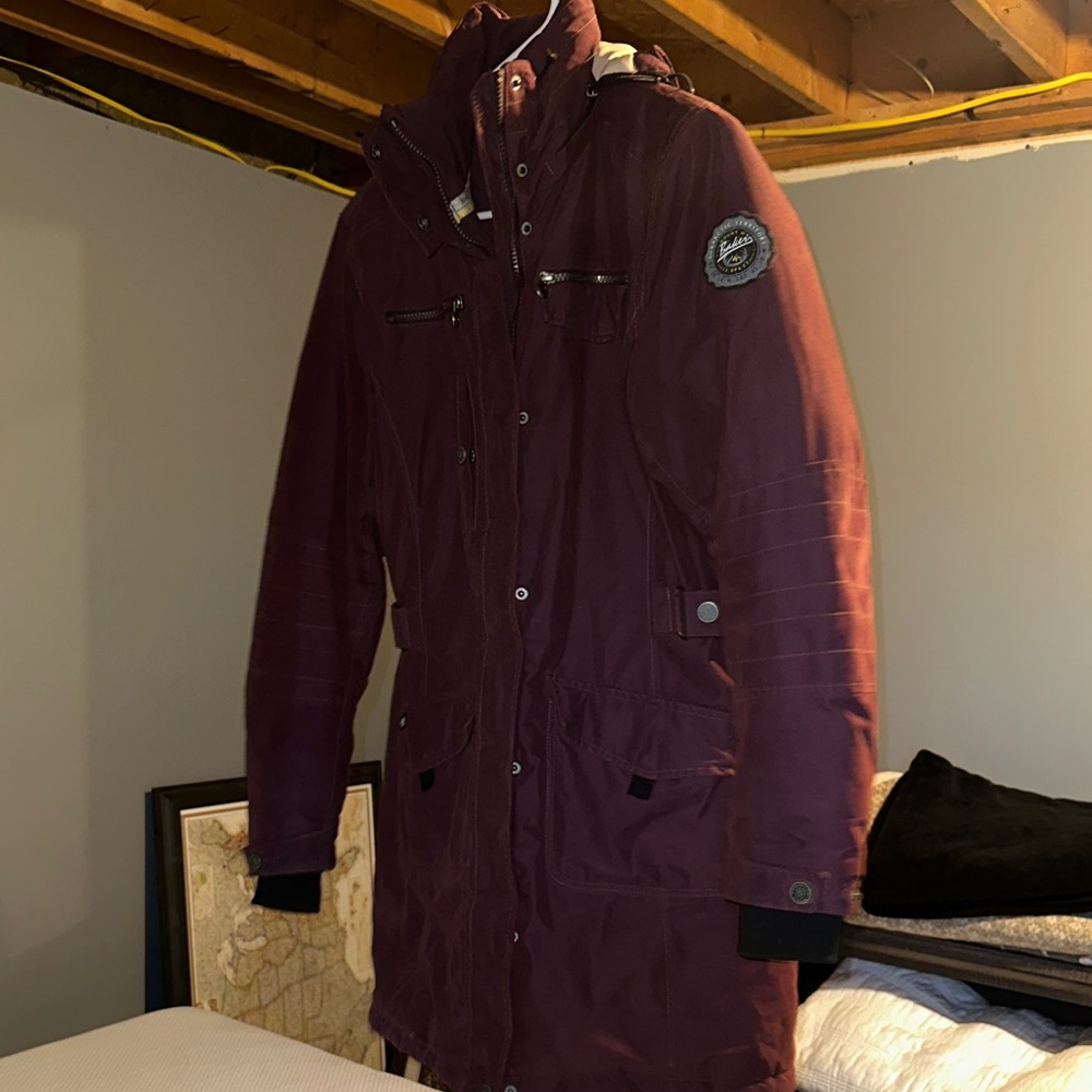 Women’s below butt winter jacket